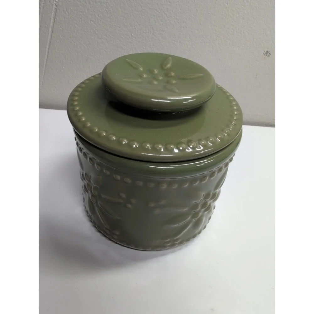 Temp-tations 16 oz Green Ceramic Butter Bell w/ Lid Floral Embossed Cylinder